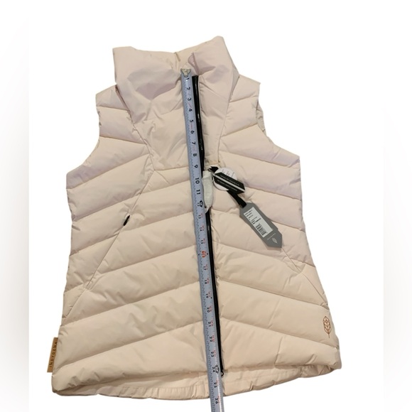 Woman’s puffer vest by Indyeva/Indygena light primrose pink new! - Picture 4 of 8